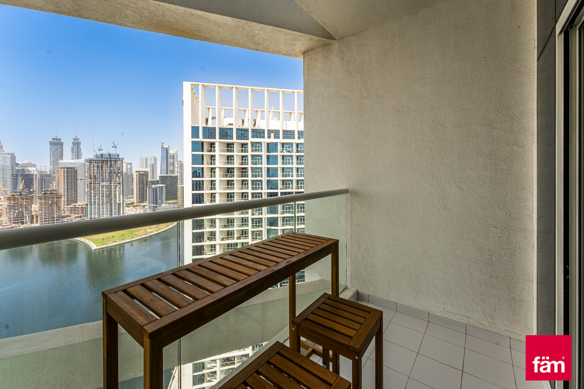 2 Parking | Stunning Canal and Burj Khalifa views-30
