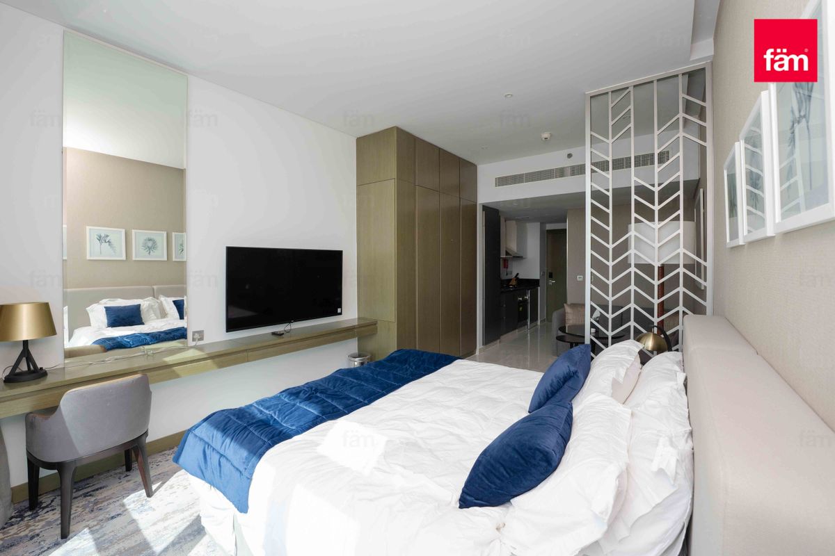 Canal View | High Floor | No Balcony | Tower B-4