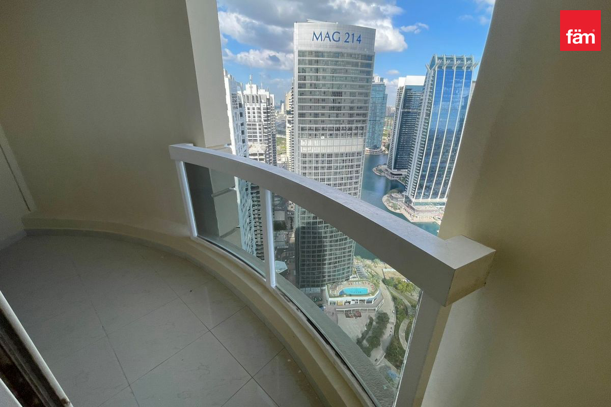 HIGH FLOOR |  JIV & LAKE VIEW | UNFURNISHED-15