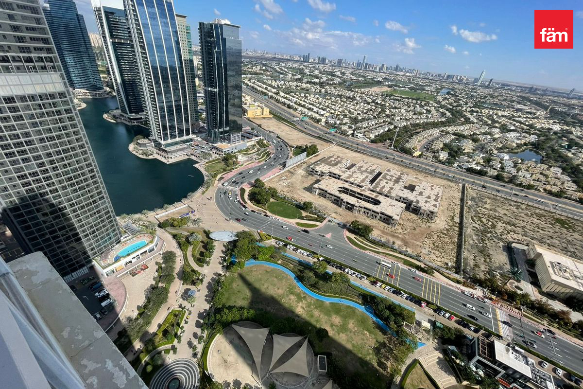 HIGH FLOOR |  JIV & LAKE VIEW | UNFURNISHED-16