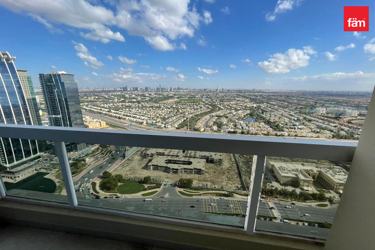 HIGH FLOOR |  JIV & LAKE VIEW | UNFURNISHED-10
