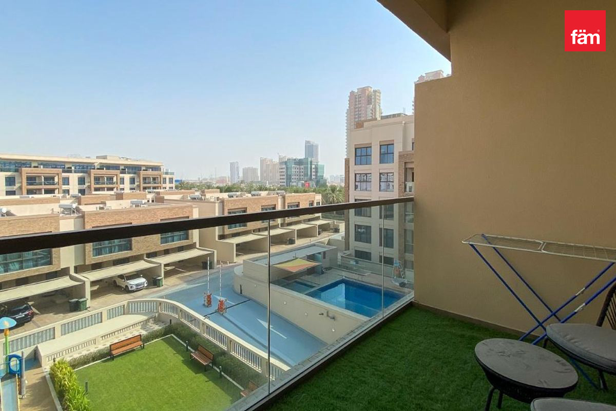 Spacious Layout | Vacant | Pool View | Brand New-12