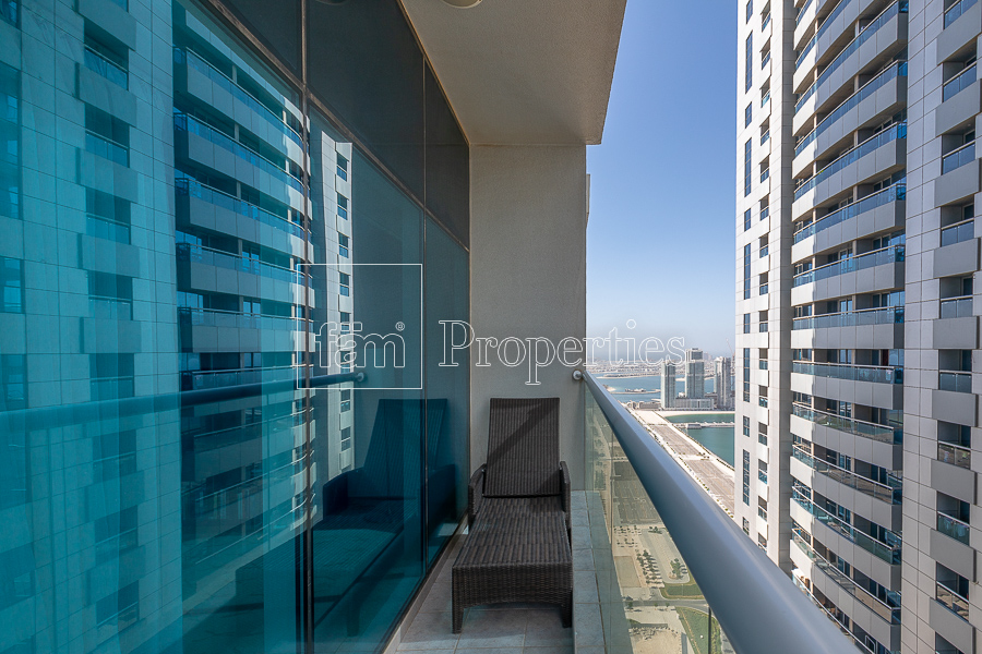 Price 4,500,000 AED 3 Bedroom Apartment for Sale in Emirates Crown