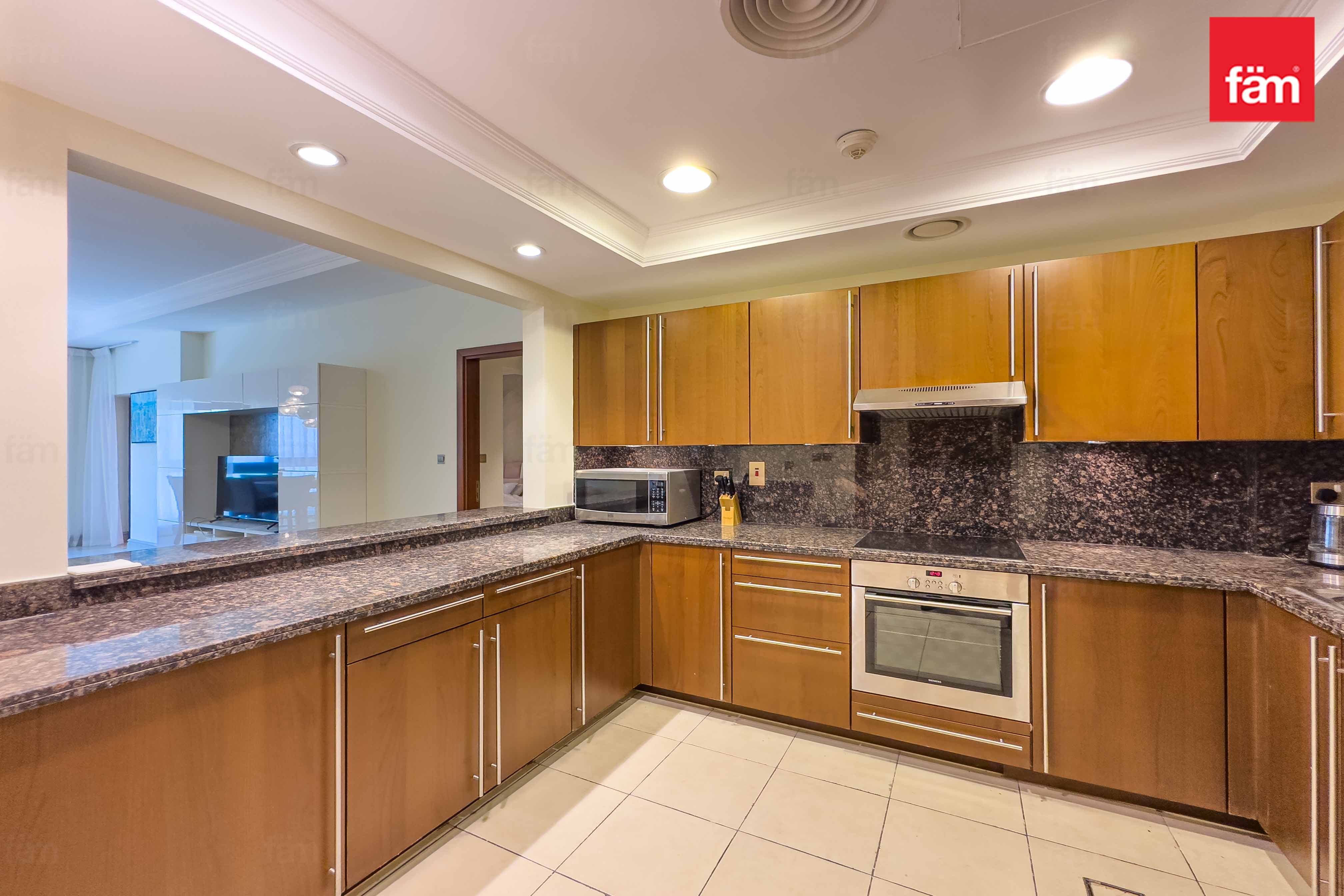vacant /furnished /2bed plus maid-8