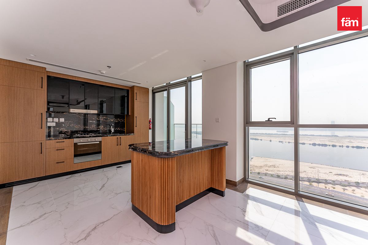 Vacant | On High Floor | Price Negotiable-9