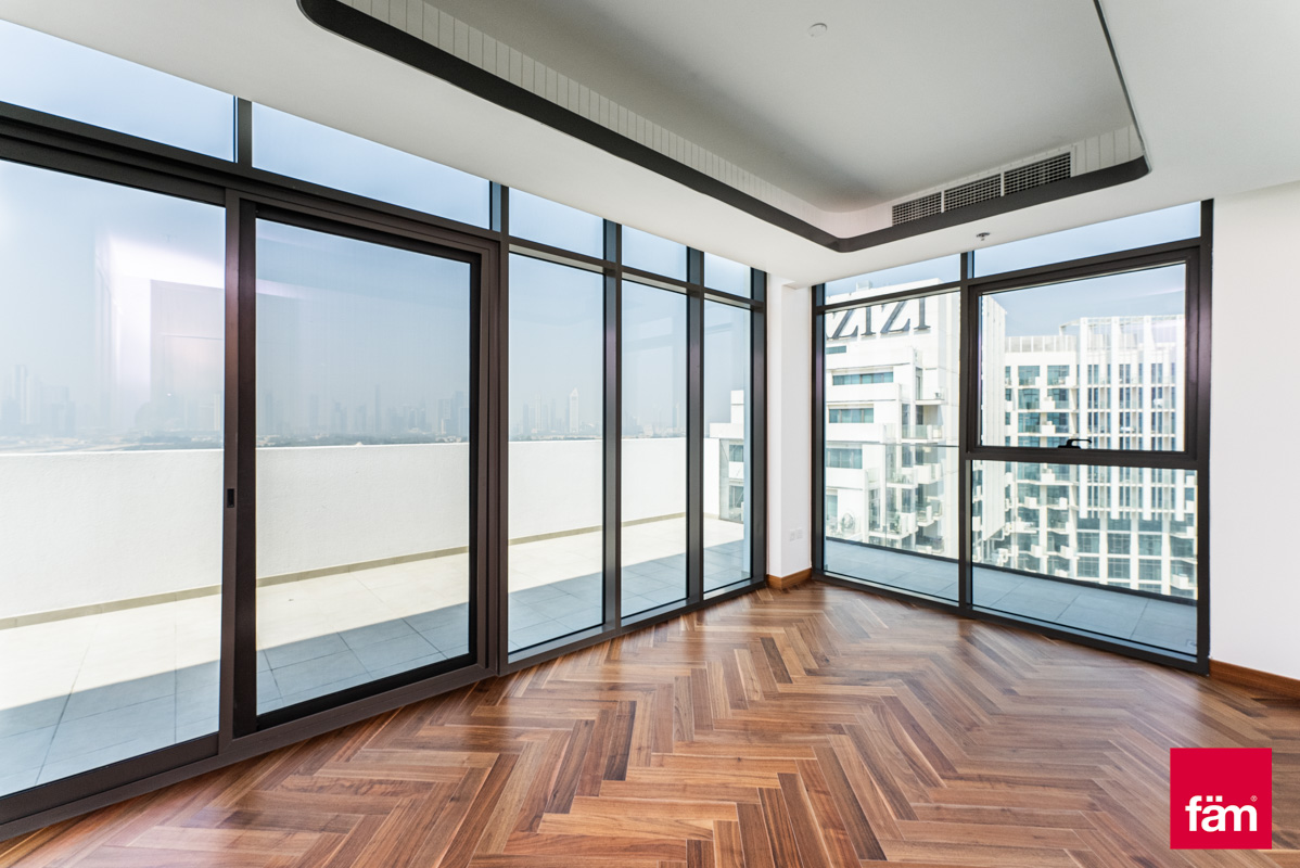 Vacant | On High Floor | Price Negotiable-14