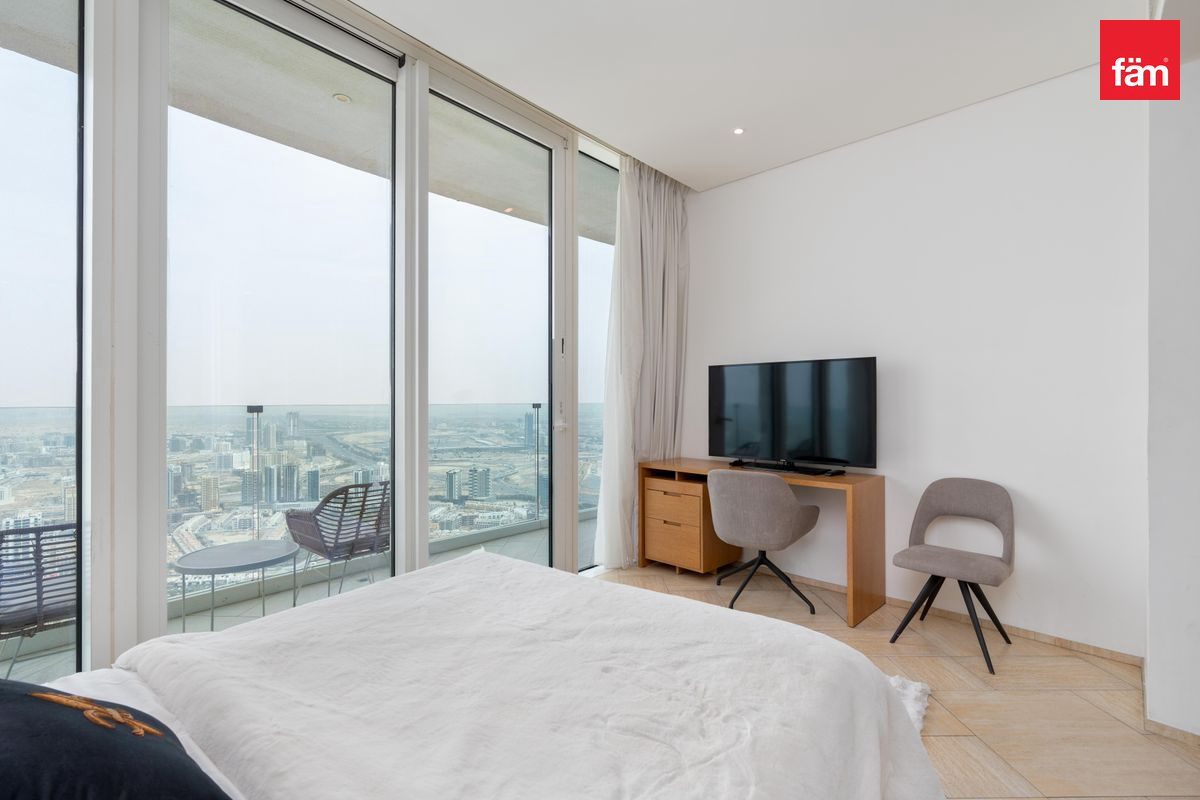 Luxury in the heaven | Residential and serviced-10
