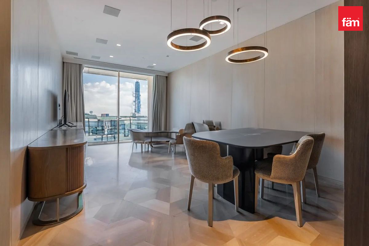 Fully Furnished | Prime Location | Beach Access-3