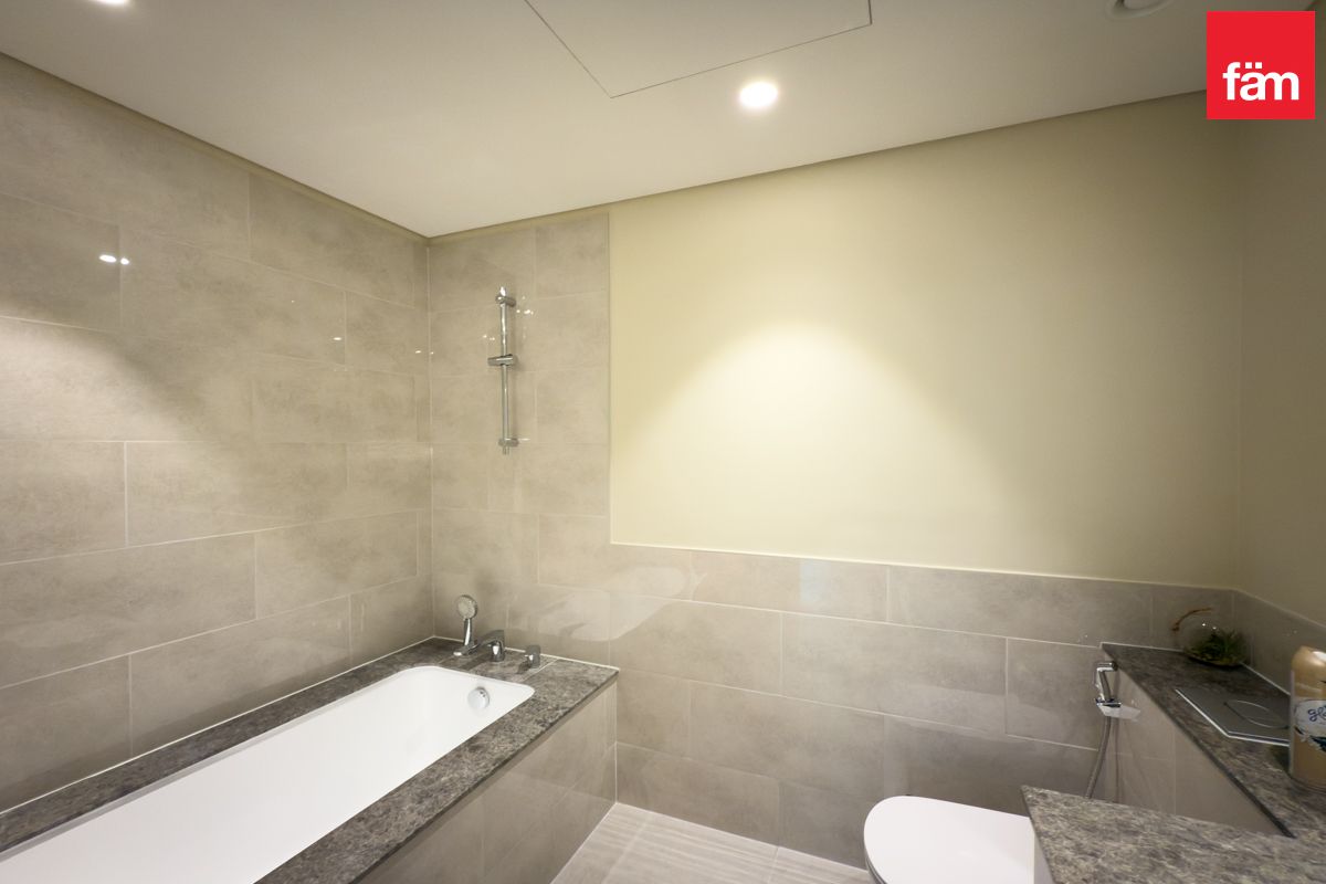 Motivated Seller/ Fully Furnished/ Spacious Unit-11