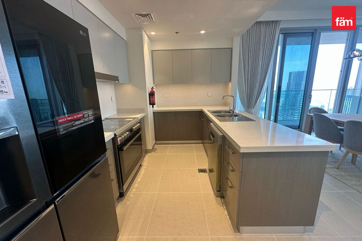 Lowest Price|Fully Furnished|Burj Khalifa View-8