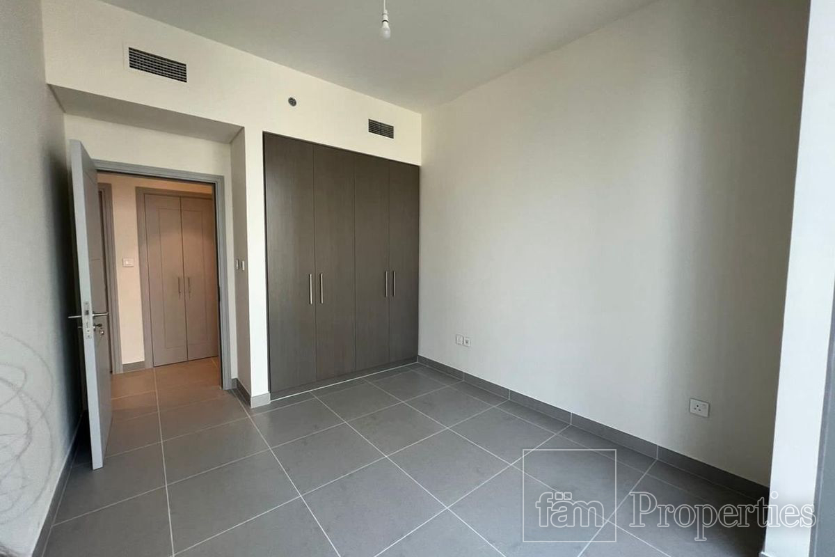 Modern apt near Dubai Mall & Dubai Opera-11