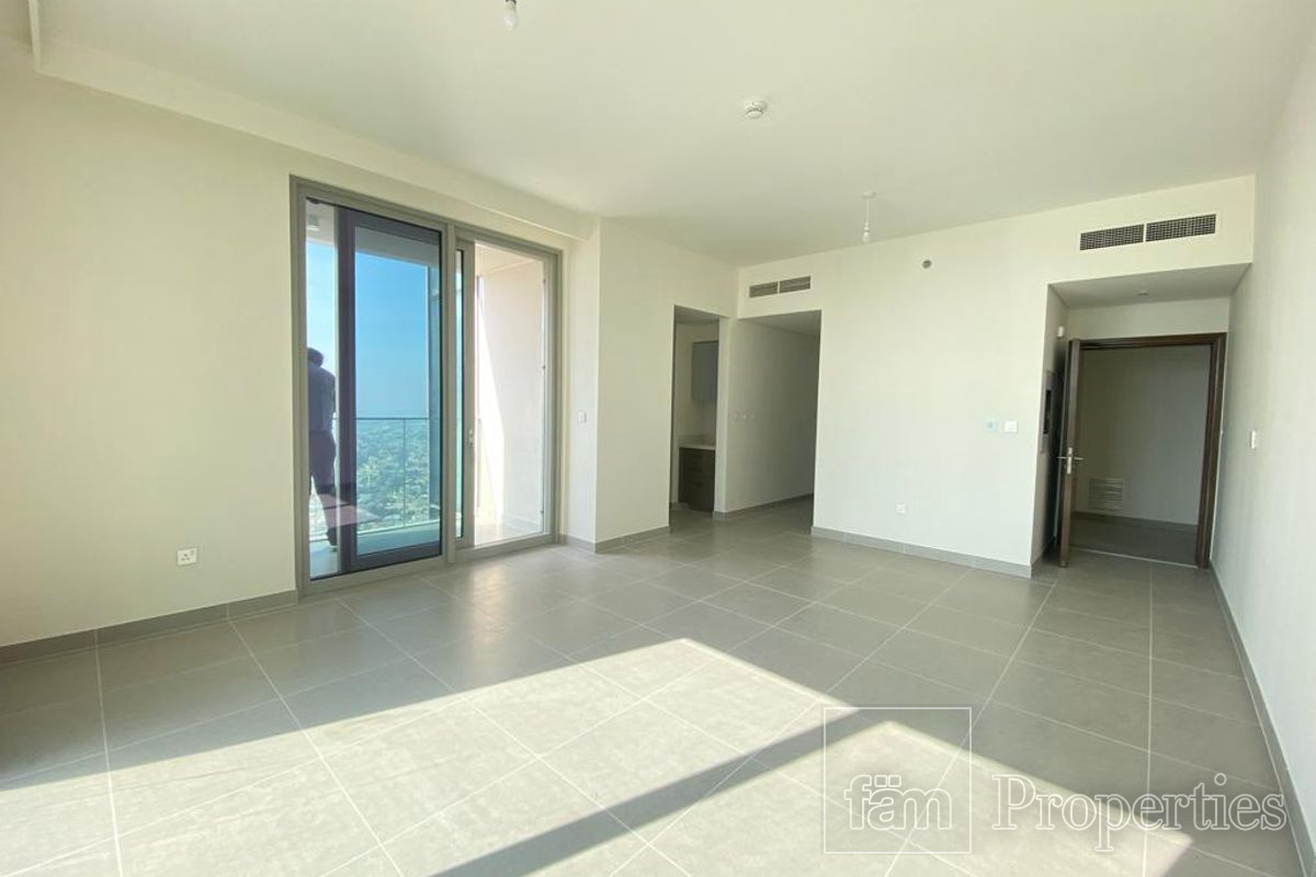 SEMI OPEN KITCHEN | CHILLER FREE | HIGH FLOOR-9
