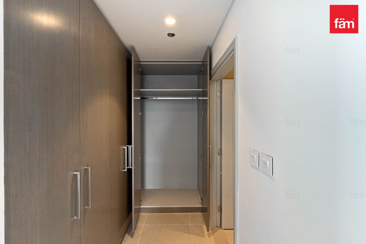 CHILLER FREE | SEA VIEW | AVAILABLE-12