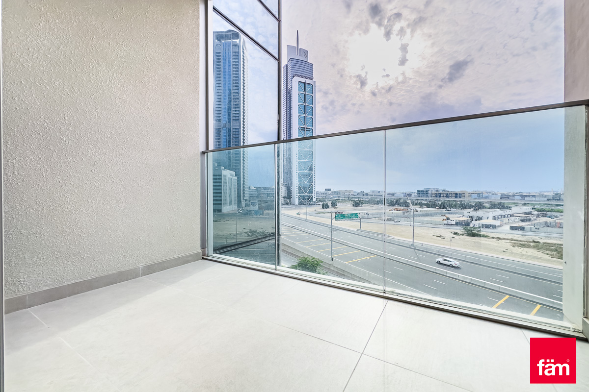 HANDOVERED 2023 / NEAR DUBAI OPERA AND DUBAI MALL-16