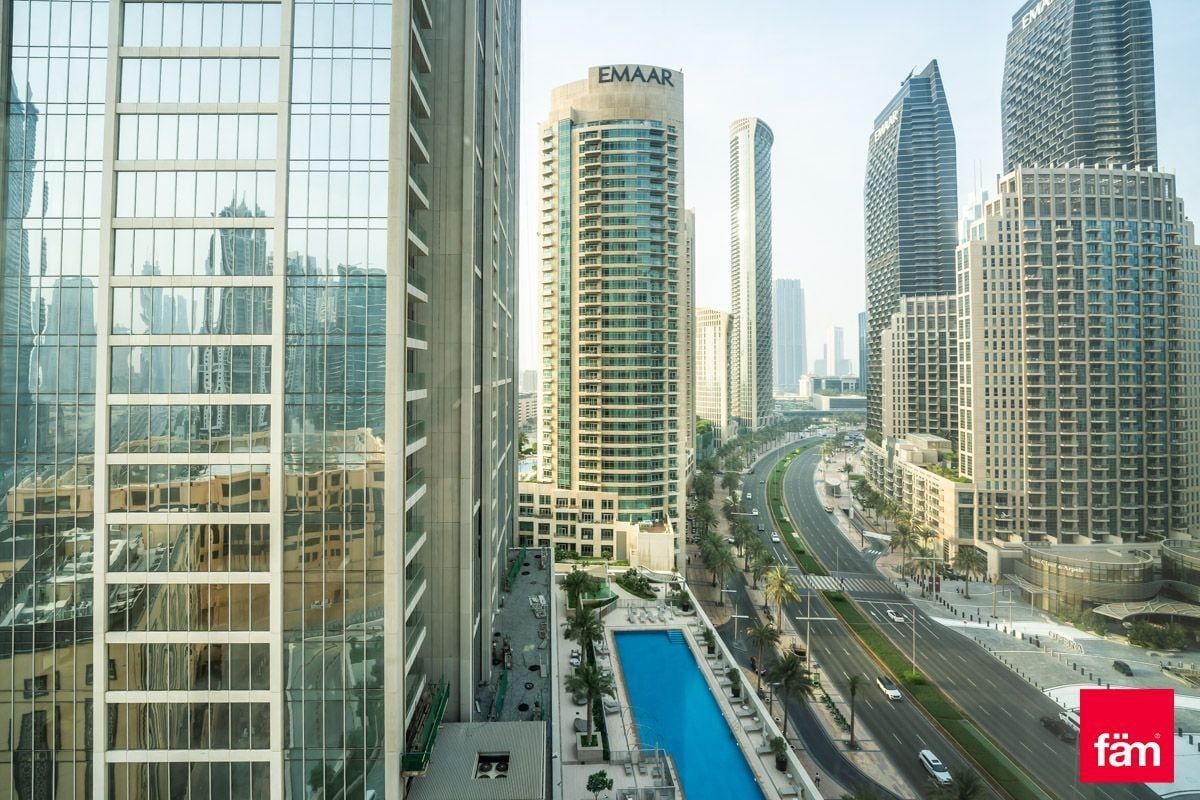 Spacious apt, Burj Khalifa view, near metro!-30