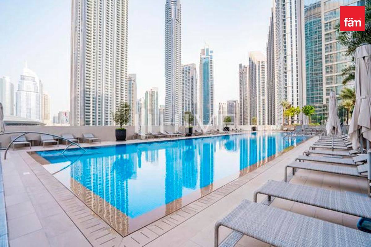 Spacious apt, Burj Khalifa view, near metro!-29