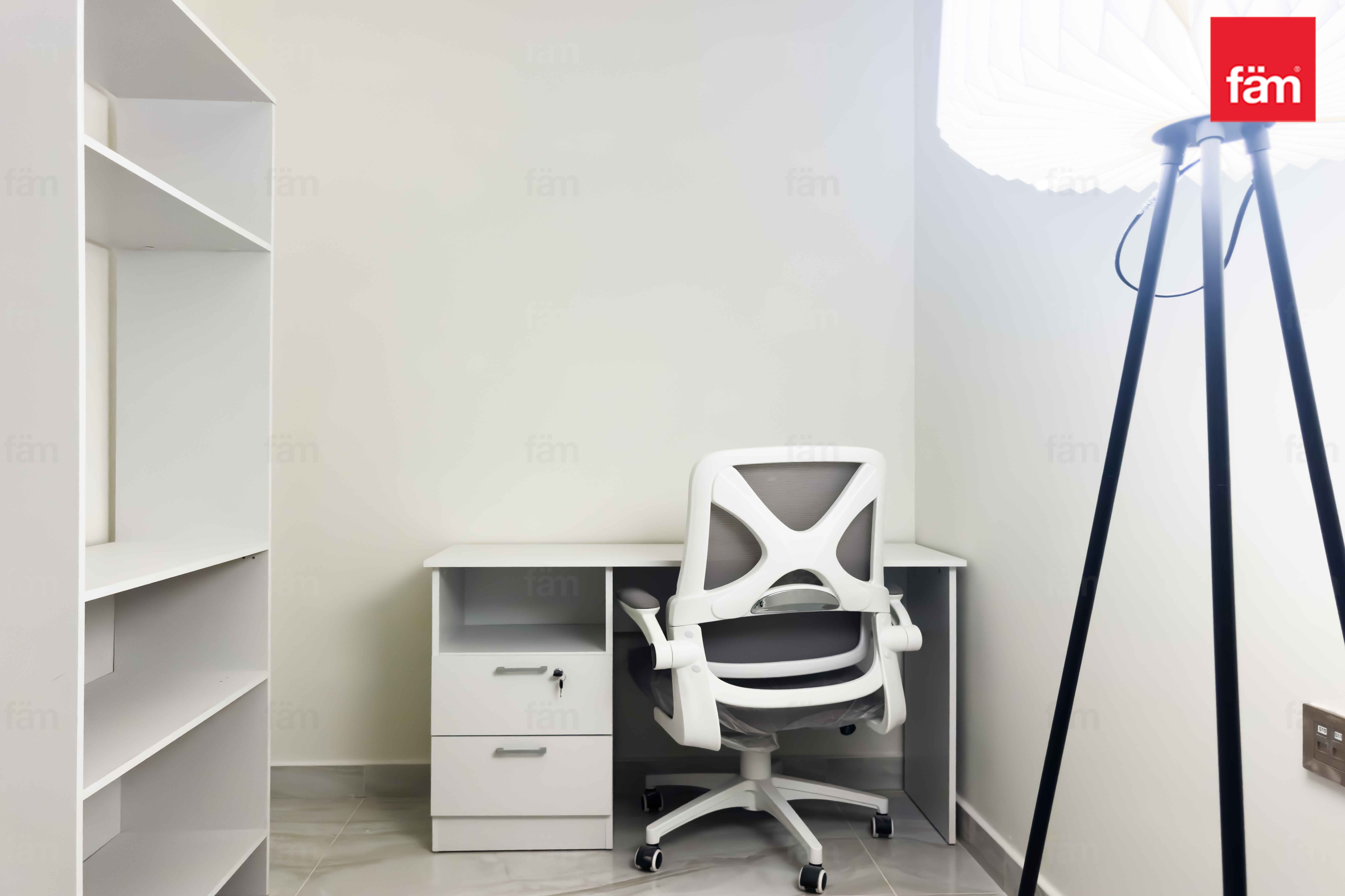 Deluxe | High Floor | 2 Bed | Study-6