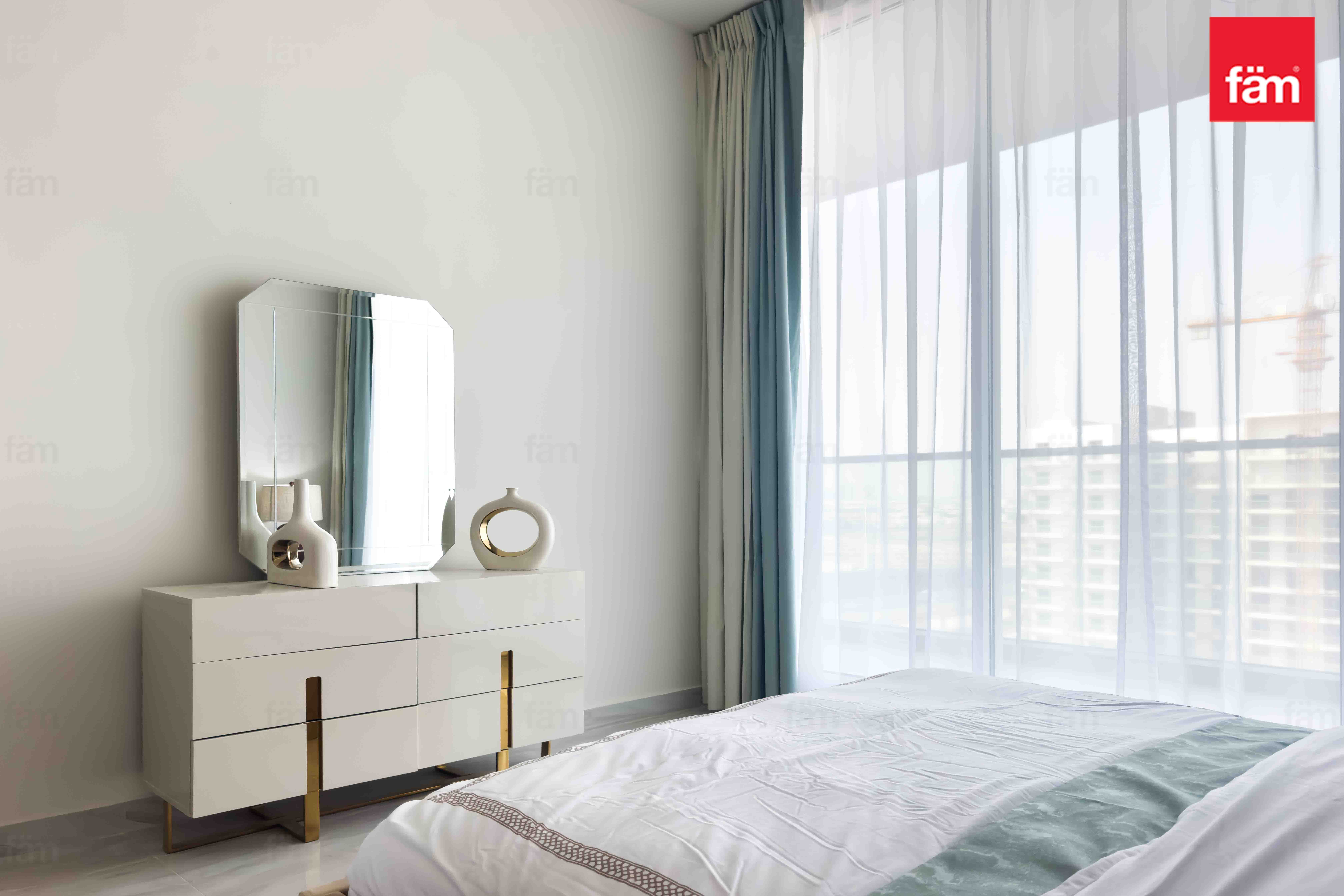 Deluxe | High Floor | 2 Bed | Study-10