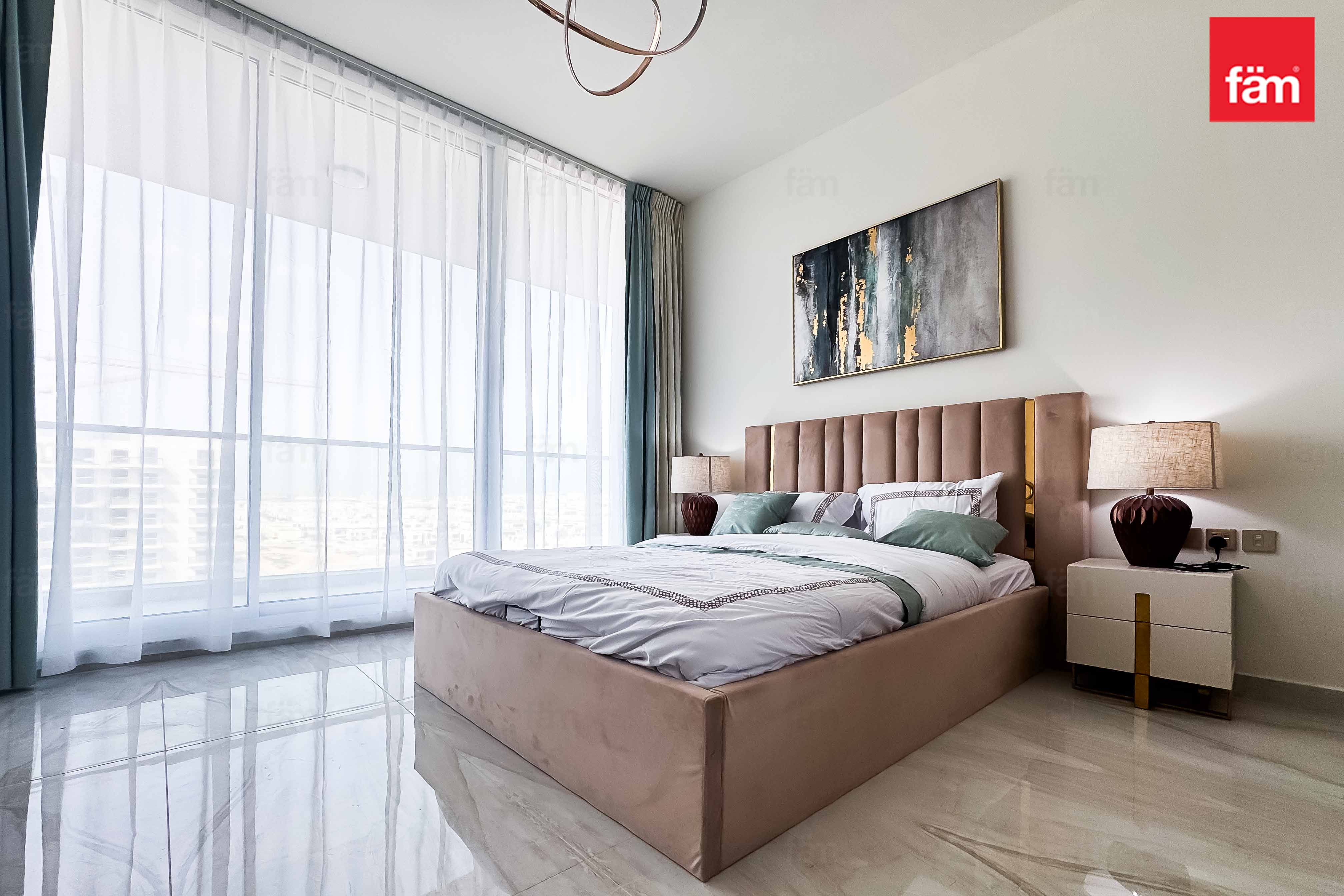 Deluxe | High Floor | 2 Bed | Study-8