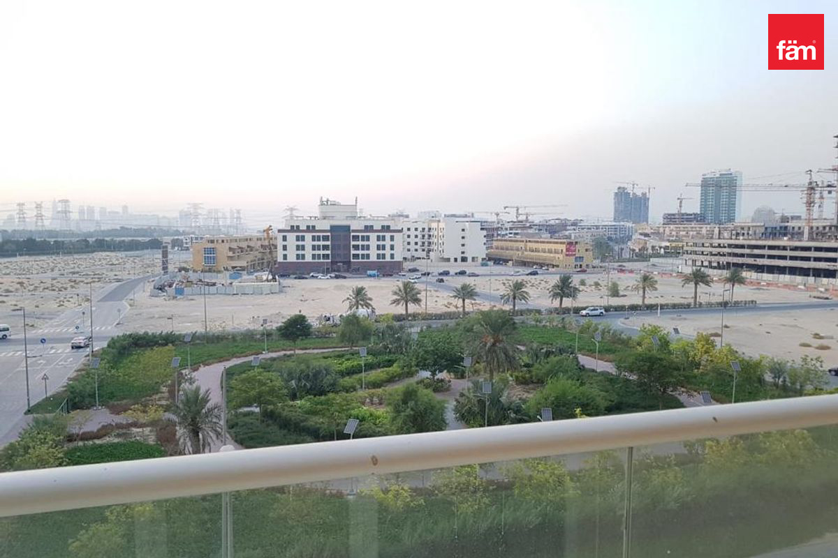 Open View | Vacant | Brand New | + MAID-1