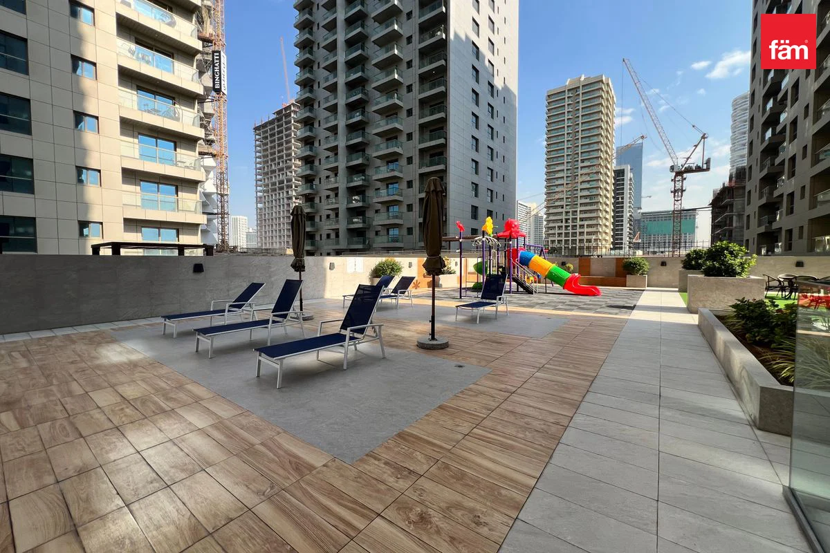NEGOTIABLE | JVC | AMAZING VIEW| STUDIO-12