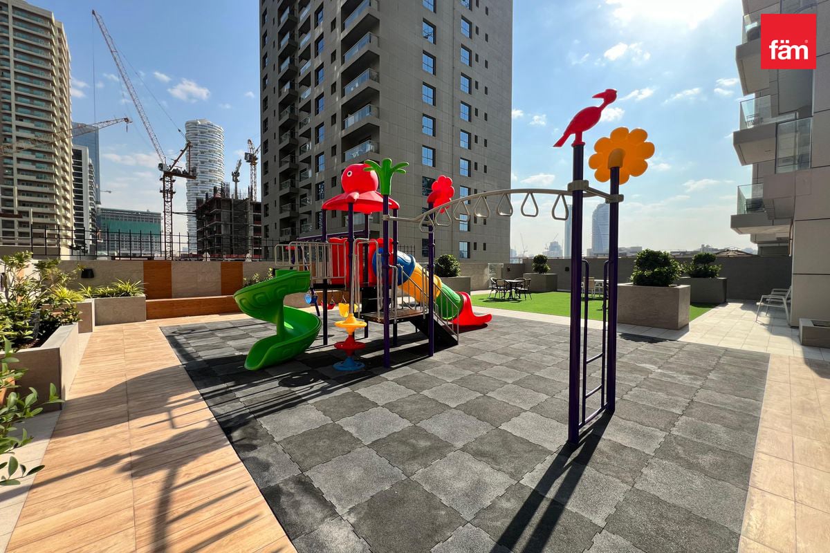 NEGOTIABLE | JVC | AMAZING VIEW| STUDIO-11