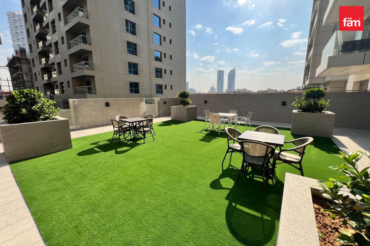 VACANT | HIGH FLOOR | SPACIOUS|STUDIO-11