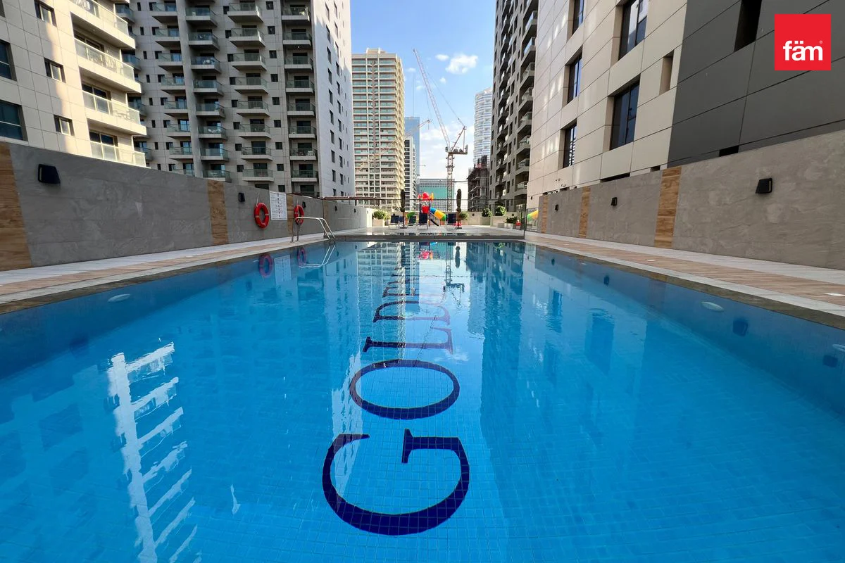 VACANT | HIGH FLOOR | SPACIOUS|STUDIO-16