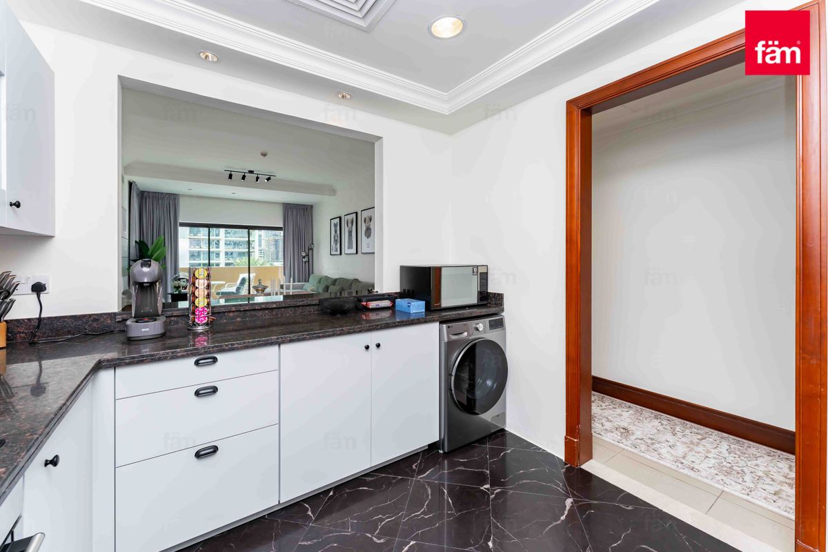 Luxurious | Extended Terrace | Private Beach-10