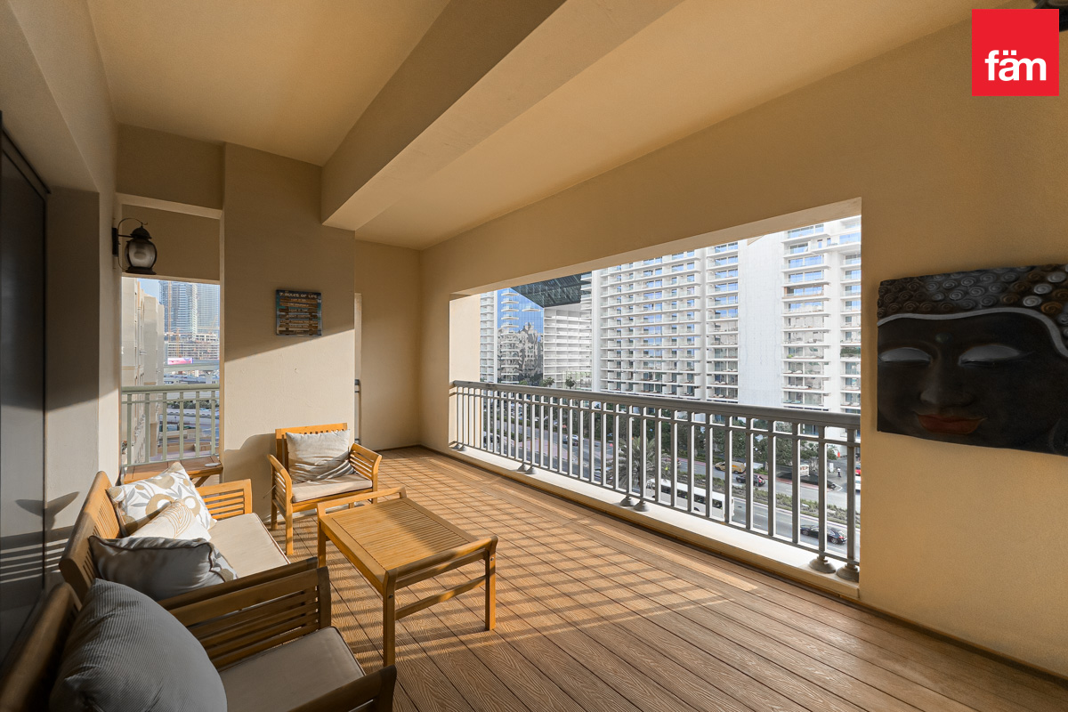 Cozy Fully Upgraded 2 B/R | Particial Sea View-16