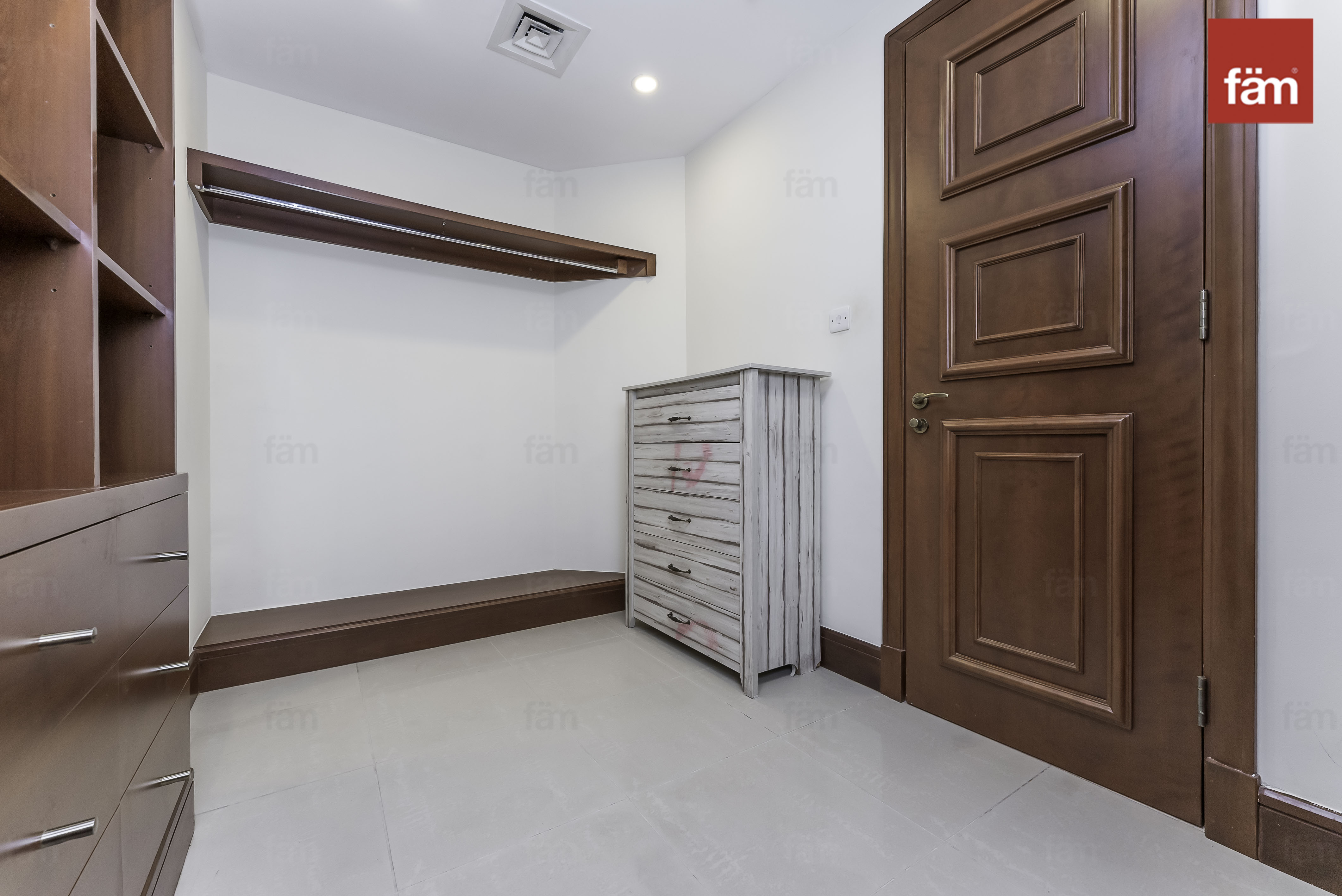 1 Bed Apartment in Golden Mile 4-10