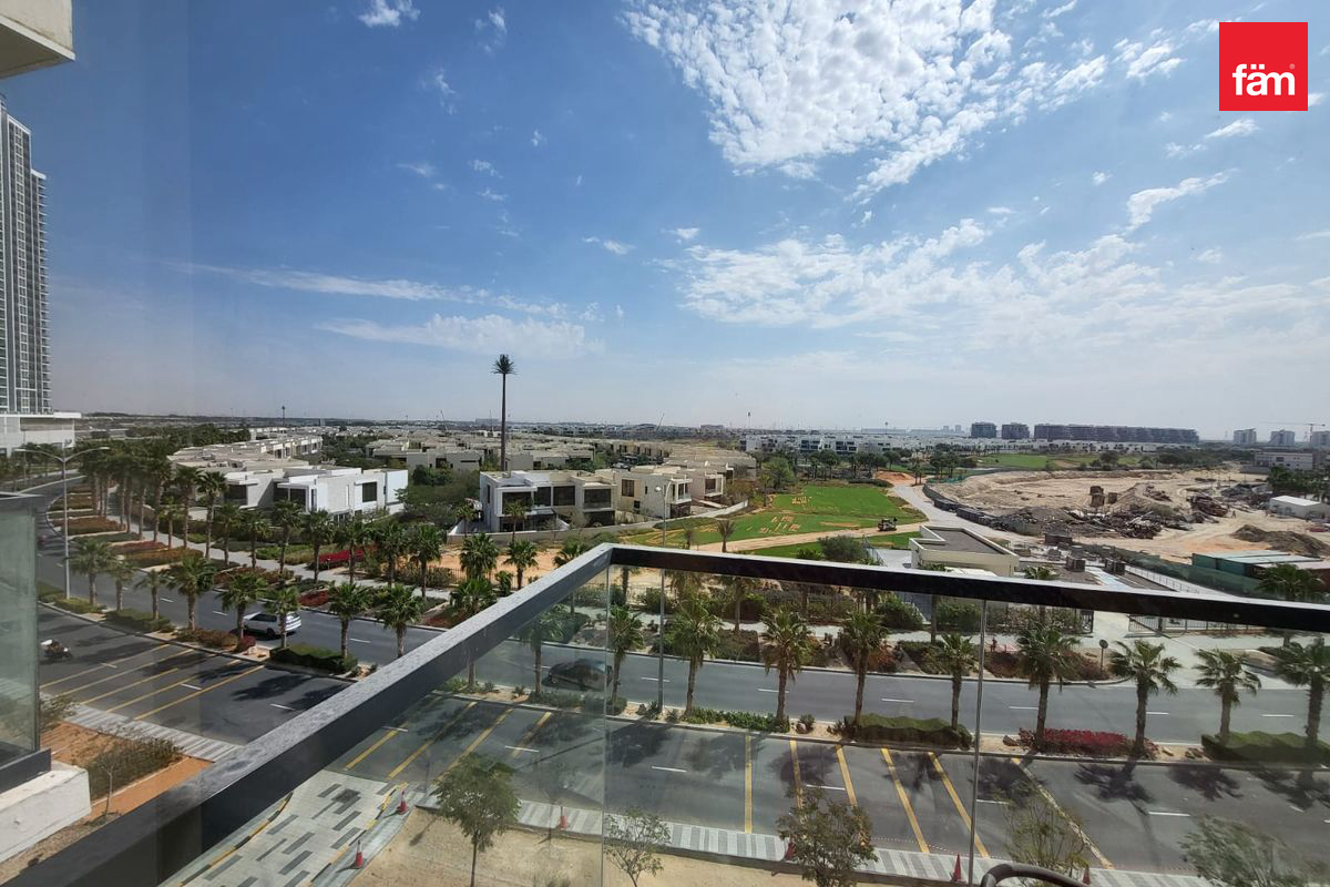Golf View | Vacant | Furnished | Low Floor-11