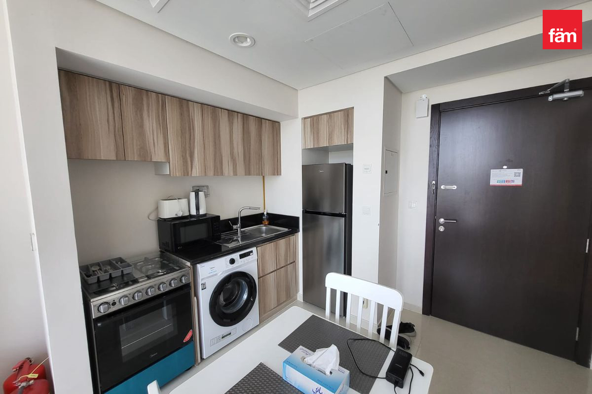 Golf View | Vacant | Furnished | Low Floor-6