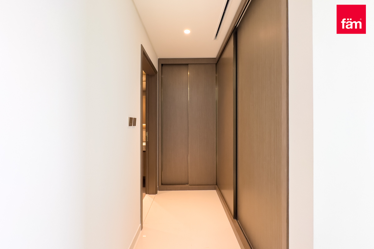 PALM VIEW | CORNER UNIT | LUXURY | HIGH ROI-16