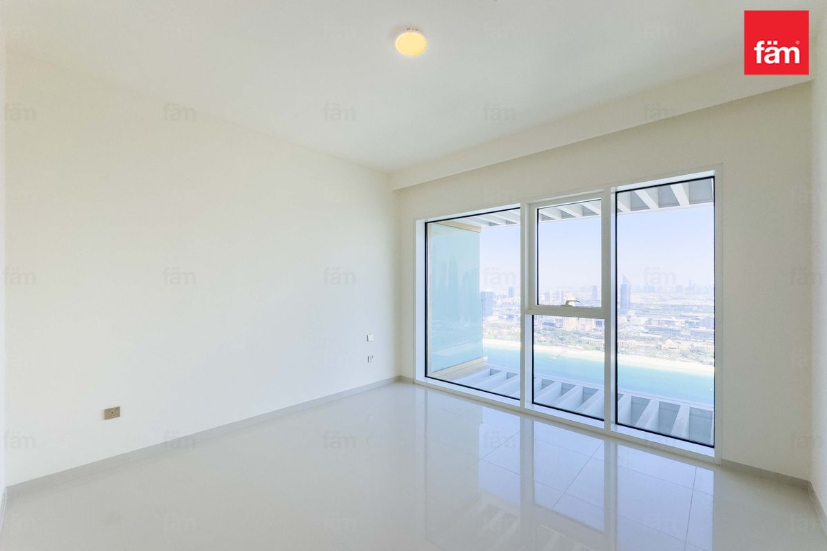 PANORAMIC VIEWS | TOP FLOORS | MARBLE FINISHES-16