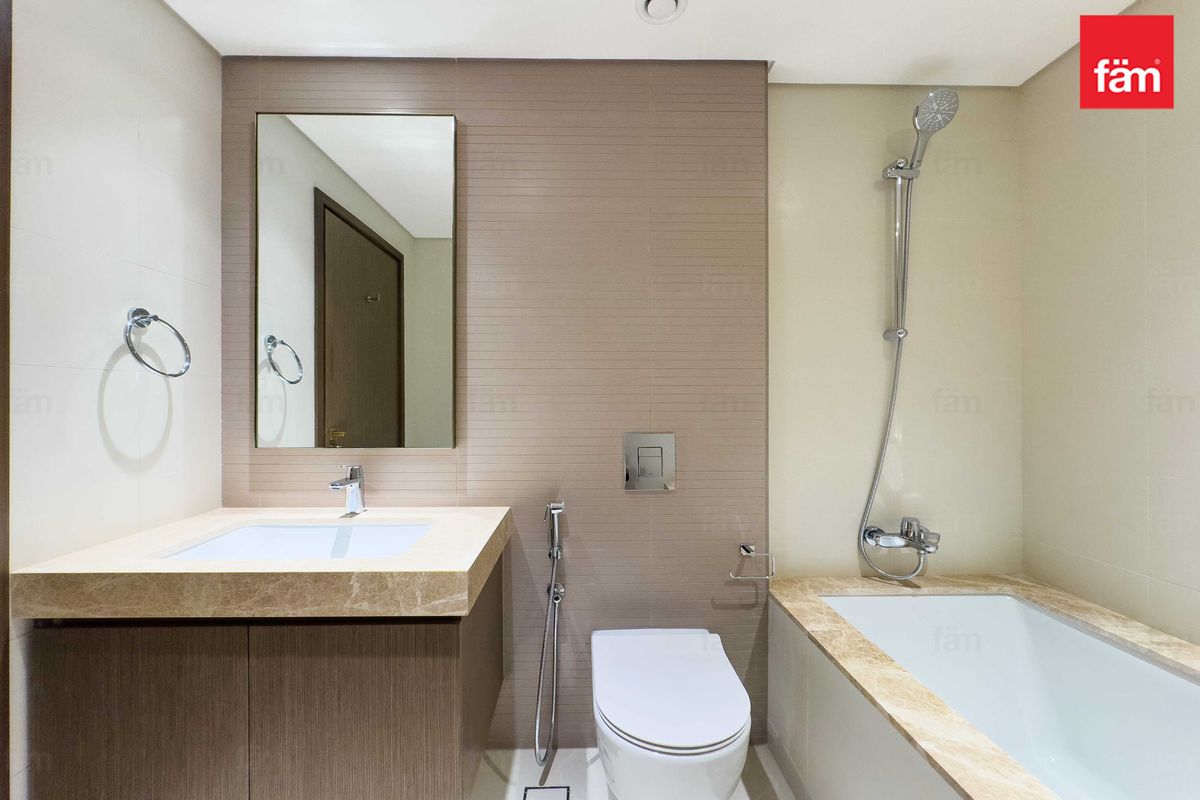 PANORAMIC VIEWS | TOP FLOORS | MARBLE FINISHES-21