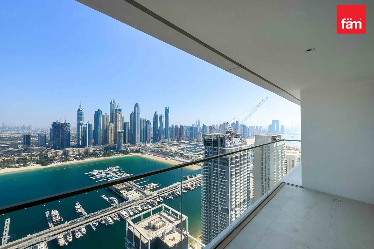 PANORAMIC VIEWS | TOP FLOORS | MARBLE FINISHES-8