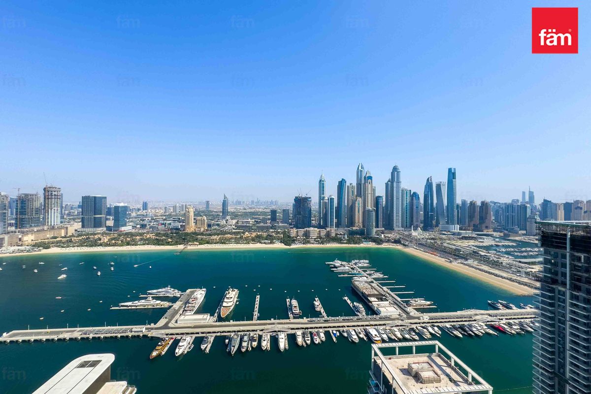 PANORAMIC VIEWS | TOP FLOORS | MARBLE FINISHES-12