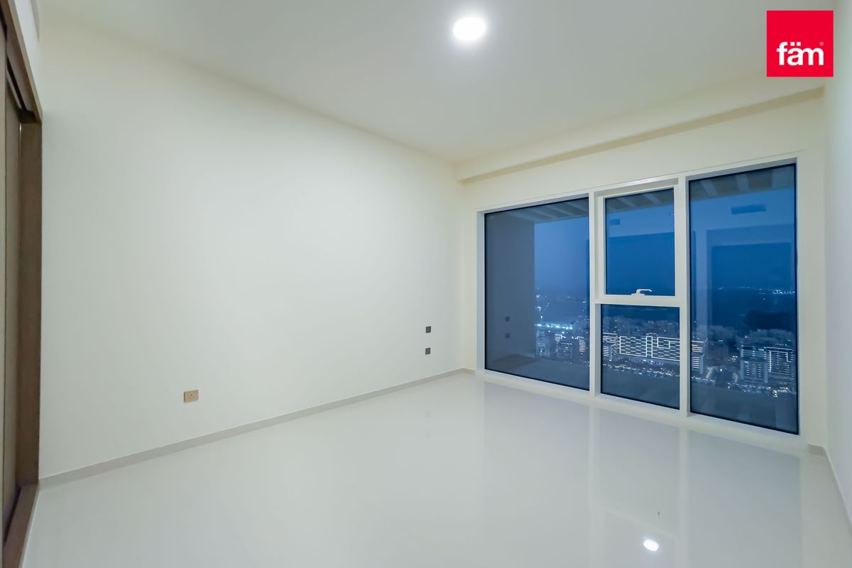PALM VIEWS |  BURJ AL ARAB VIEWS | TOP FLOORS-11