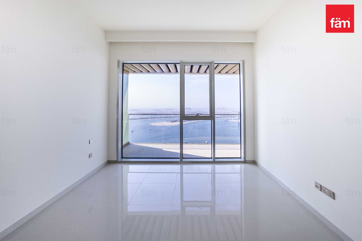 Vacant Now | Exclusive Beach Access-9