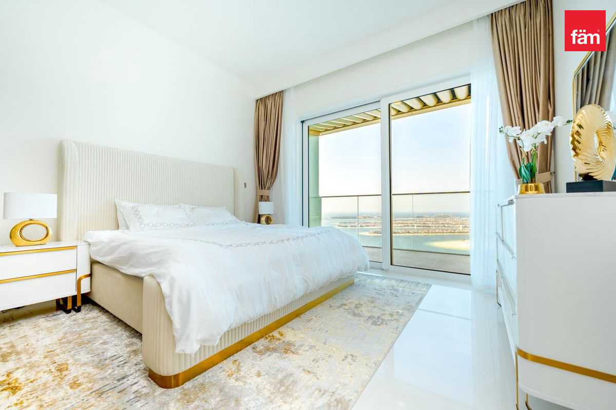 Stunning 3 BR | High Floor | Private Beach Access-8