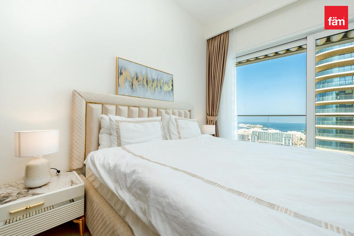 Stunning 3 BR | High Floor | Private Beach Access-9