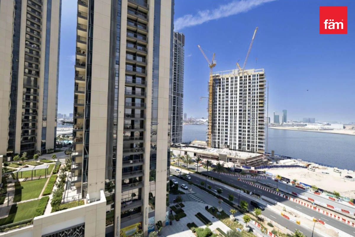 one bedroom for sale in Creek Harbor.-11