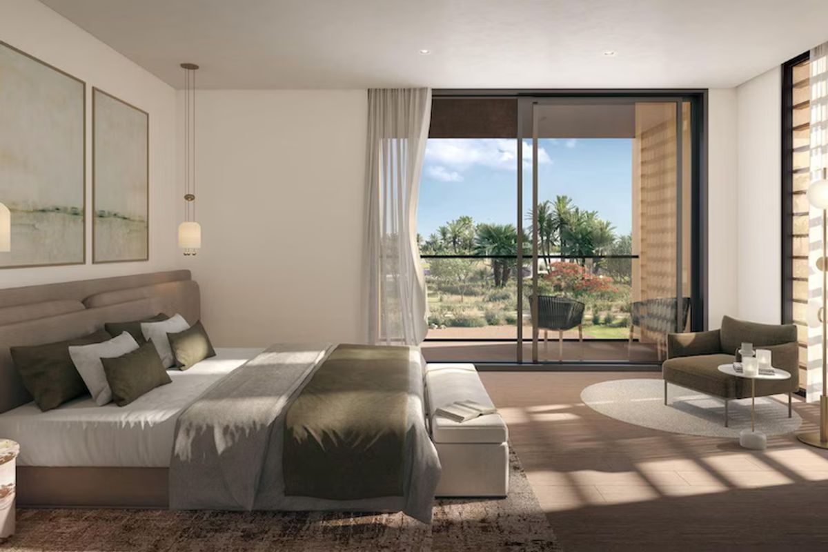 Single Row| Genuine Resale| Pristine location-6