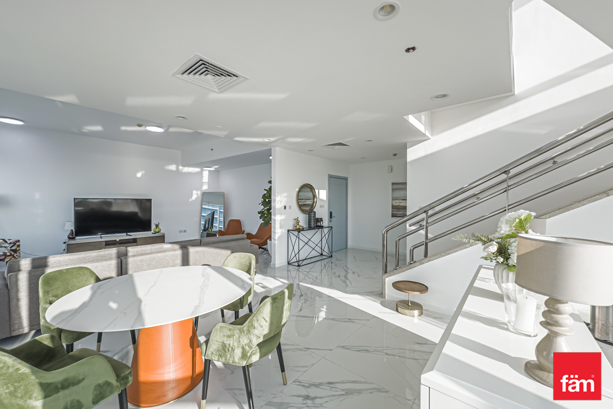 Direct Metro Access DMCC | Furnished | High Floor-15