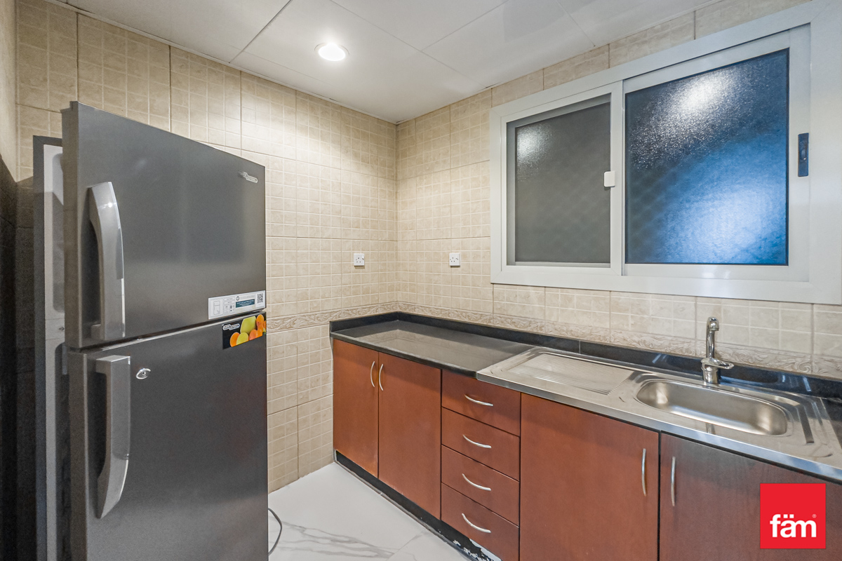 Direct Metro Access DMCC | Furnished | High Floor-27