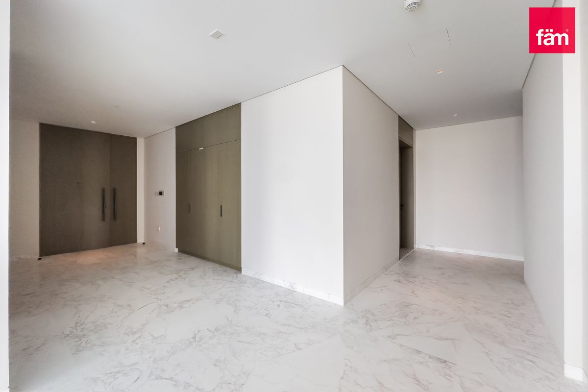 High Floor, Burj and Fountain view, for sale too-16