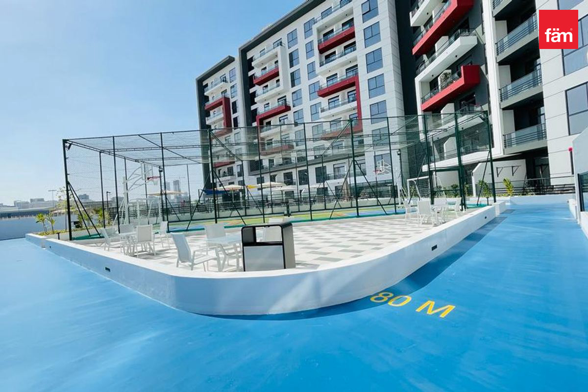 Pool View | Vacant Now| Multiple Options-16