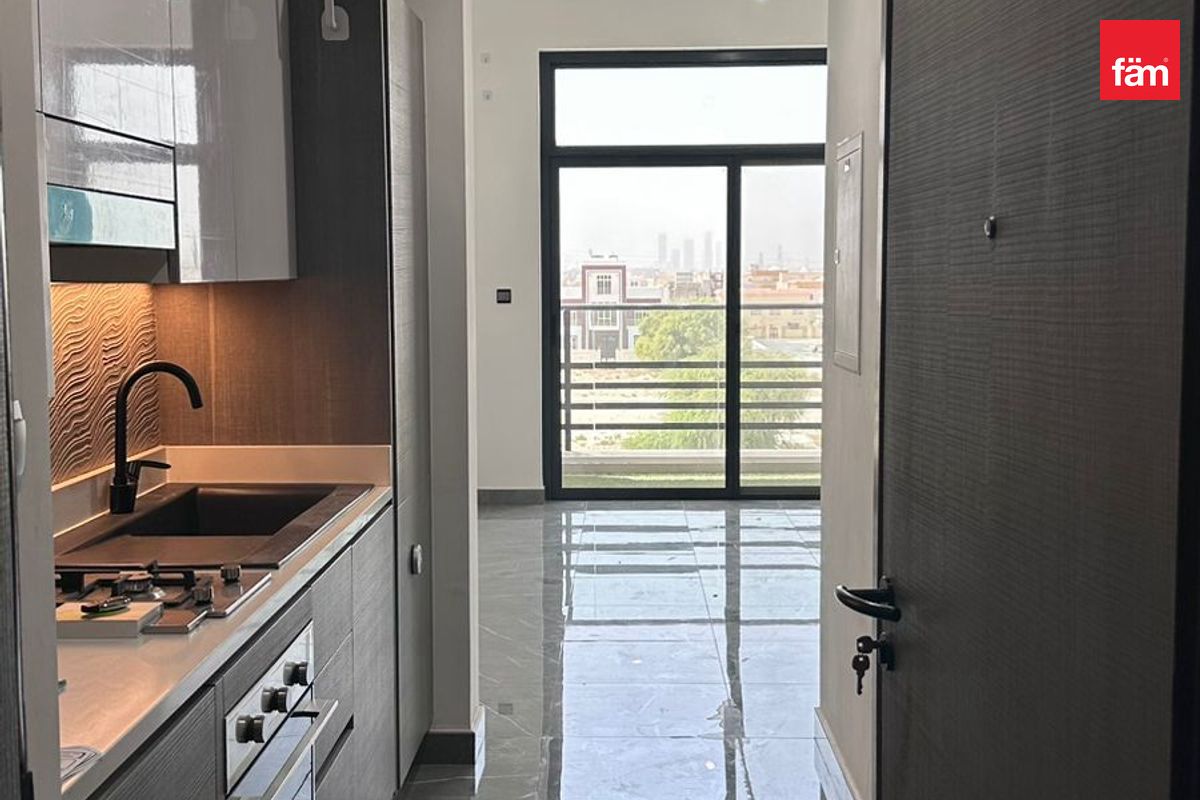 Best Price | Heigh Floor | Fitted Kitchen-7