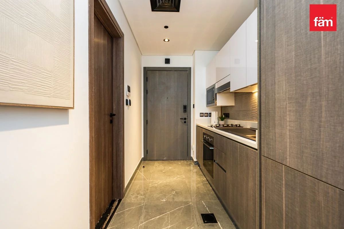 Best Price | Heigh Floor | Fitted Kitchen-9